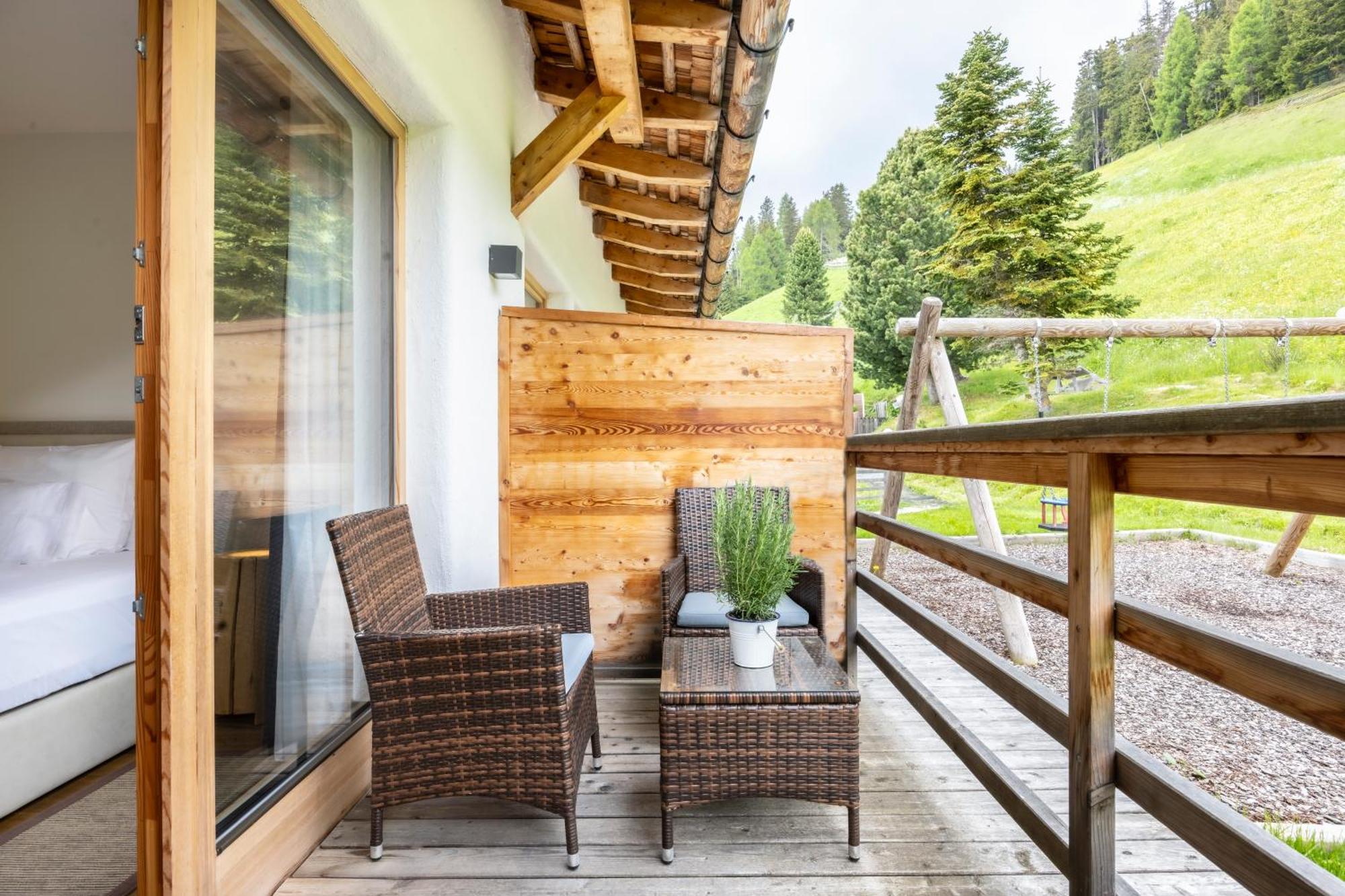 Alpine Hotel Gran Foda' San Vigilio Di Marebbe Exterior photo